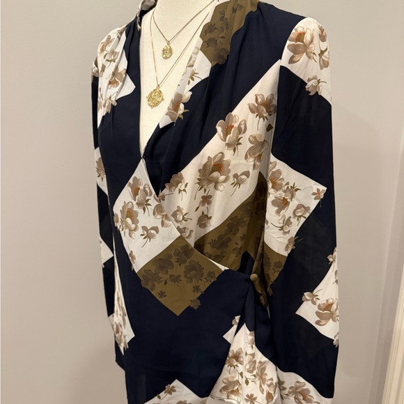 Ted Baker Navy and Cream Floral Blouse - Picture 2 of 7